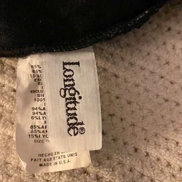 Longitude 1 piece swimsuit with built in soft bra. - Picture 5 of 6